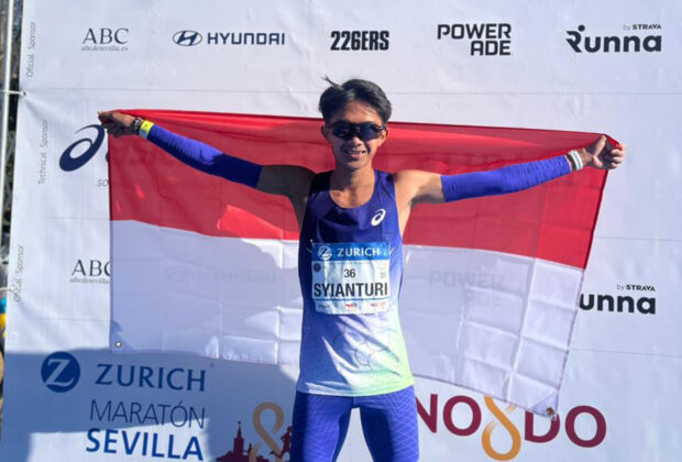 Robi syianturi di Sevilla Marathon