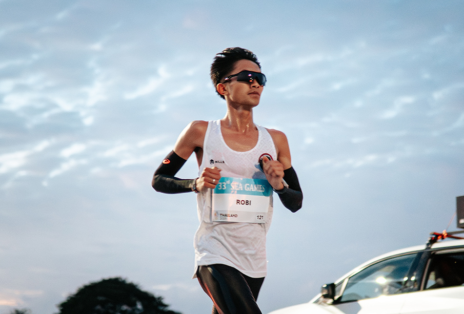 Robi Syianturi Siap Berlaga di Sevilla Marathon 2026